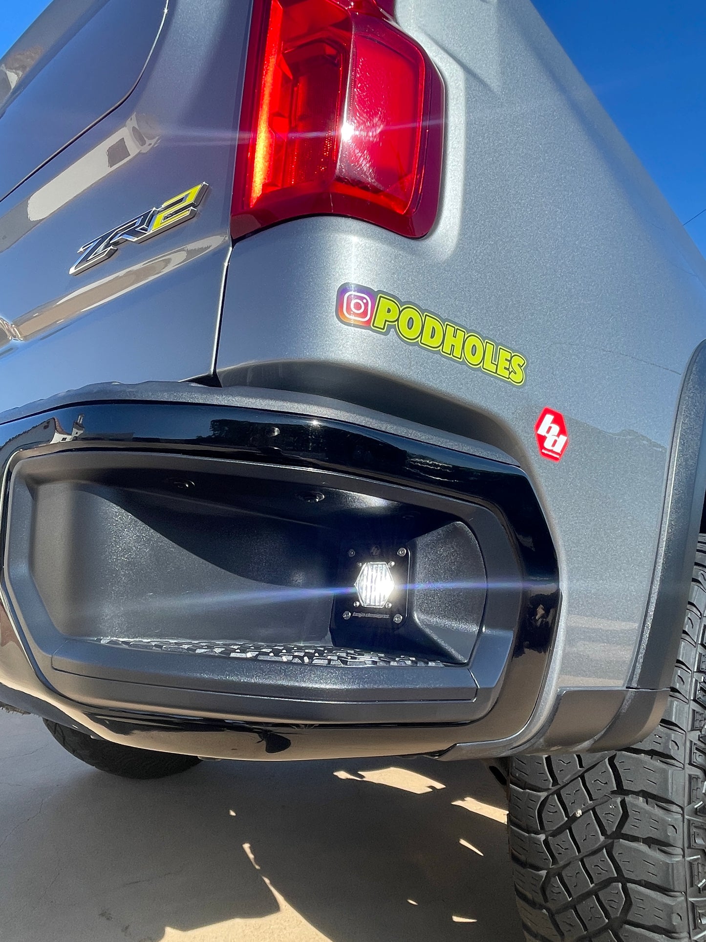 POD HOLES Step Kit Light 2019-2025 Chevy and GMC